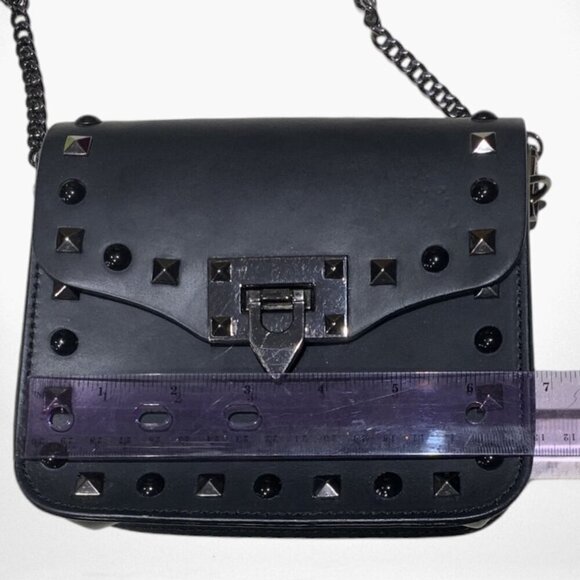Borse in Pelle Black Studded Matte Leather Crossbody Bag w/Chainstrap - Picture 12 of 15